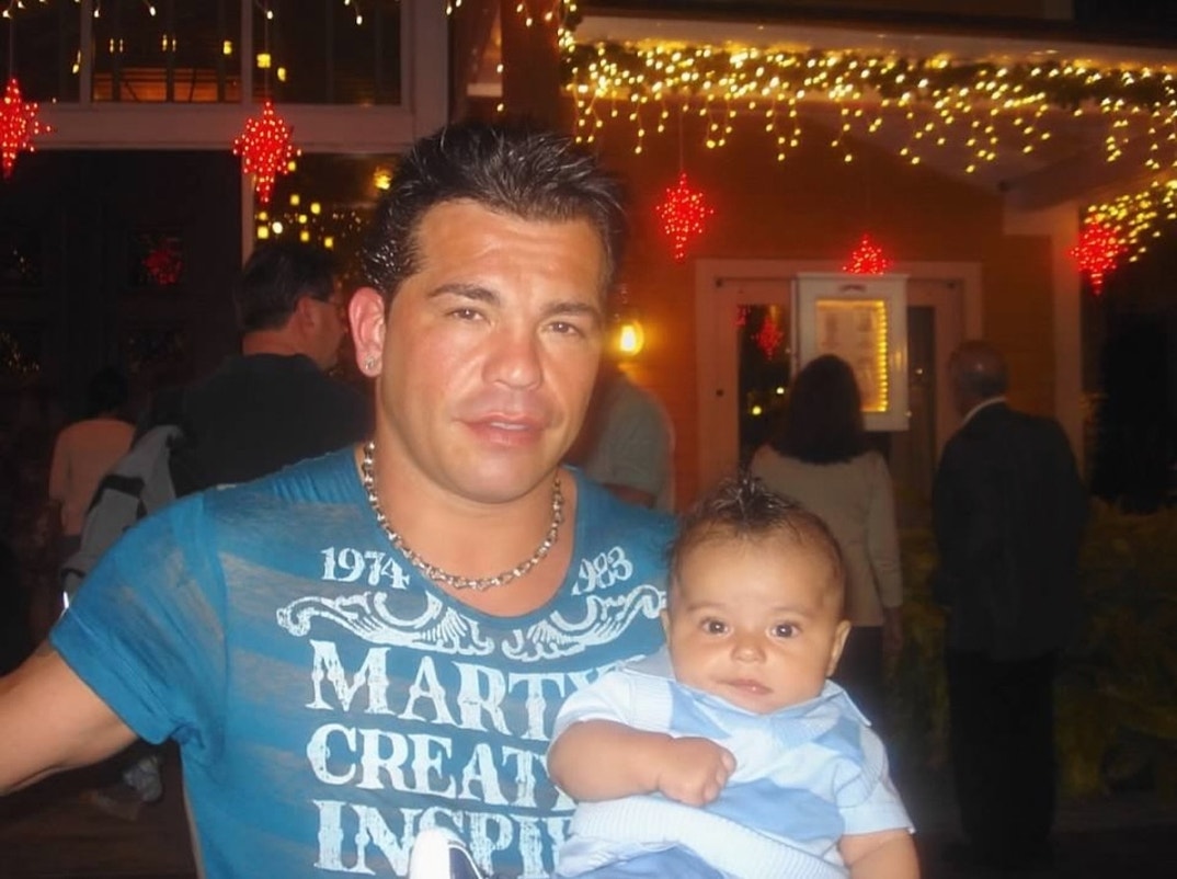 Arturo Gatti Father Son Pics 2