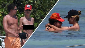Heidi Klum's Boobs -- Bustin' Stereotypes on Topless Vacation [VIDEO]