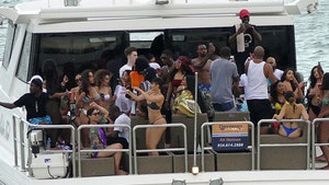 Meek Mill has Huge Yacht Party with His New Girlfriend (PHOTO GALLERY)