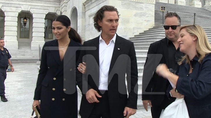 Matthew McConaughey Beyaz Saray Basın Brifingi'nde Silah Reformu İstiyor