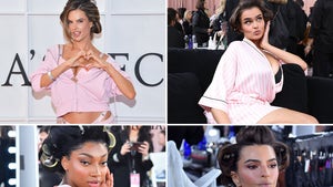 1015-Victorias-Secret-Fashion-Show-2025-Backstage-PRIMARY