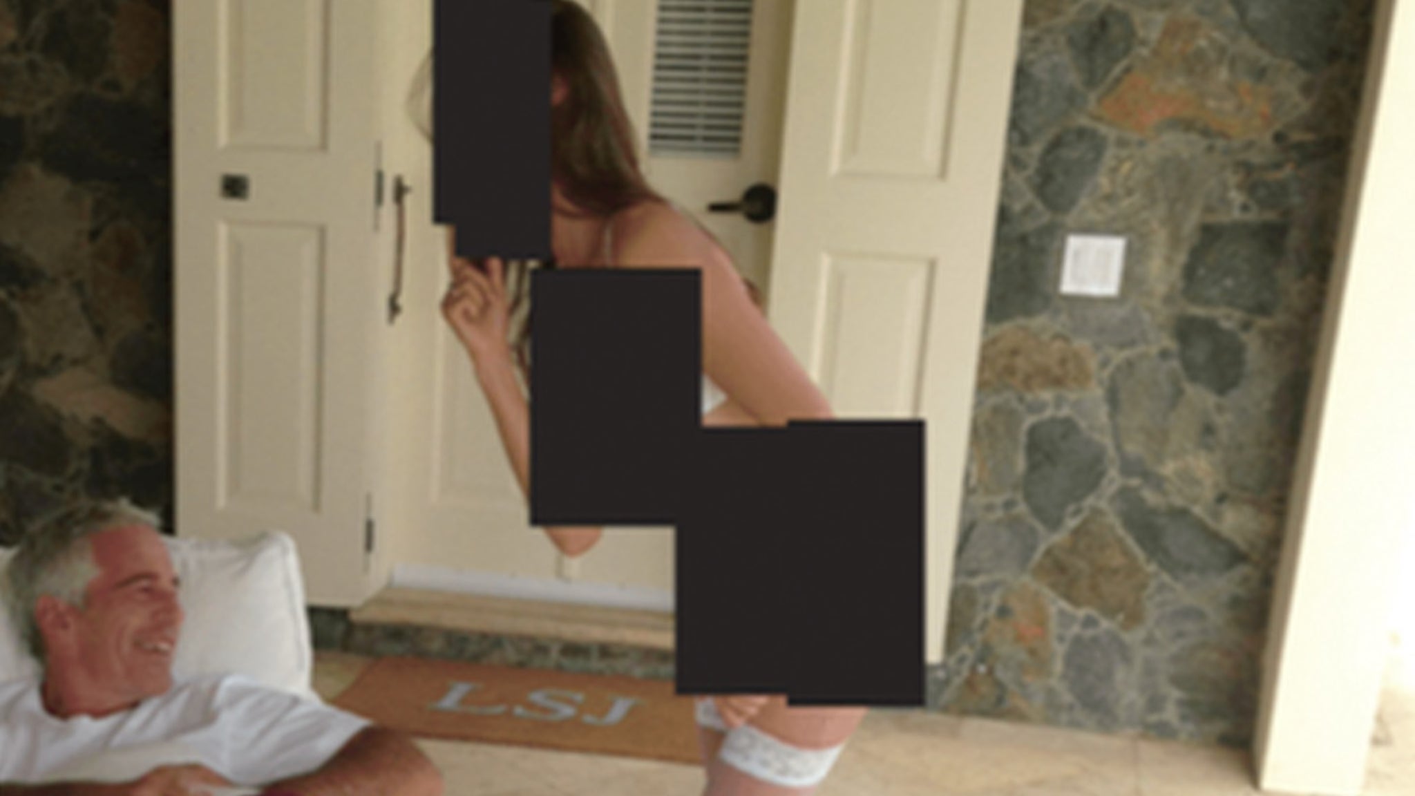 El alijo de pornografía de Jeffrey Epstein se revela en The Epstein Files