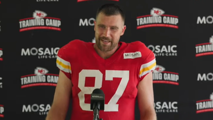 081226 travis kelce kal
