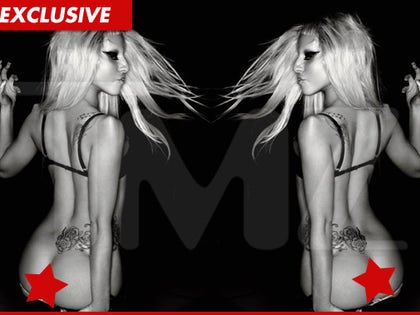 1117_gaga_butt_tmz_ex_wm2