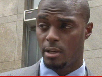 0805_plaxico_burress_tmz