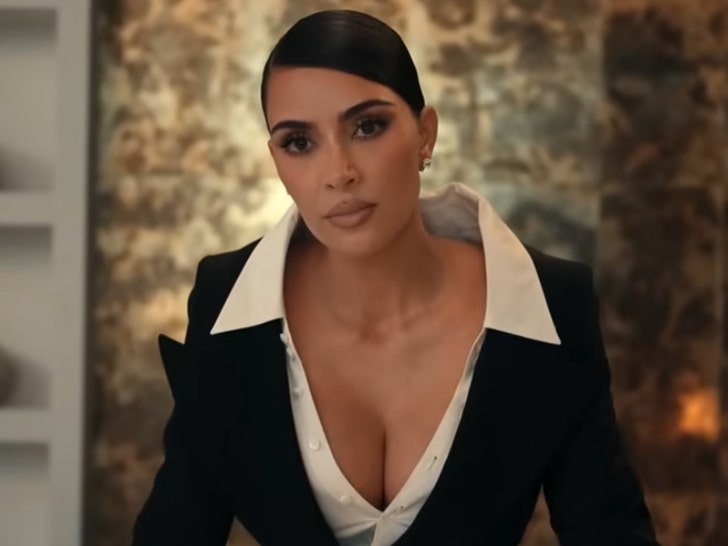 kim-kardashian-all's-fair-trailer-hulu-1
