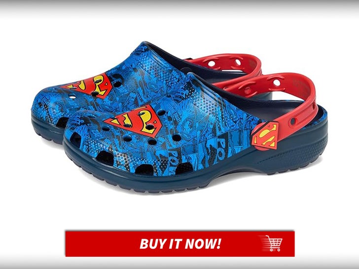 Crocs-Unissex-Child-Classic-Superman-Clogs-Gift-Guide-Pop-Culture-Gift-Key