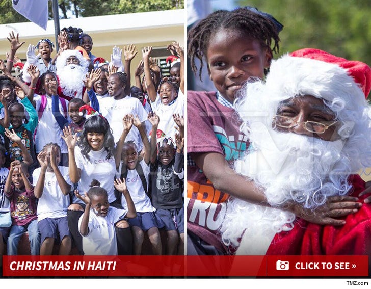 Lil Wayne & Andre Berto -- Spreadin' Holiday Cheer In Haiti