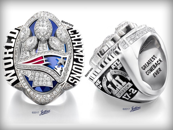Tom Brady Shows Off 5 Rings at New England Patriots Super Bowl Ring