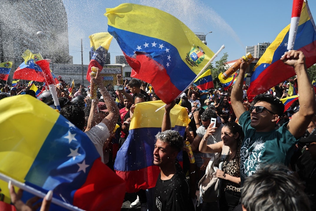 People in Streets in Venezuela 5