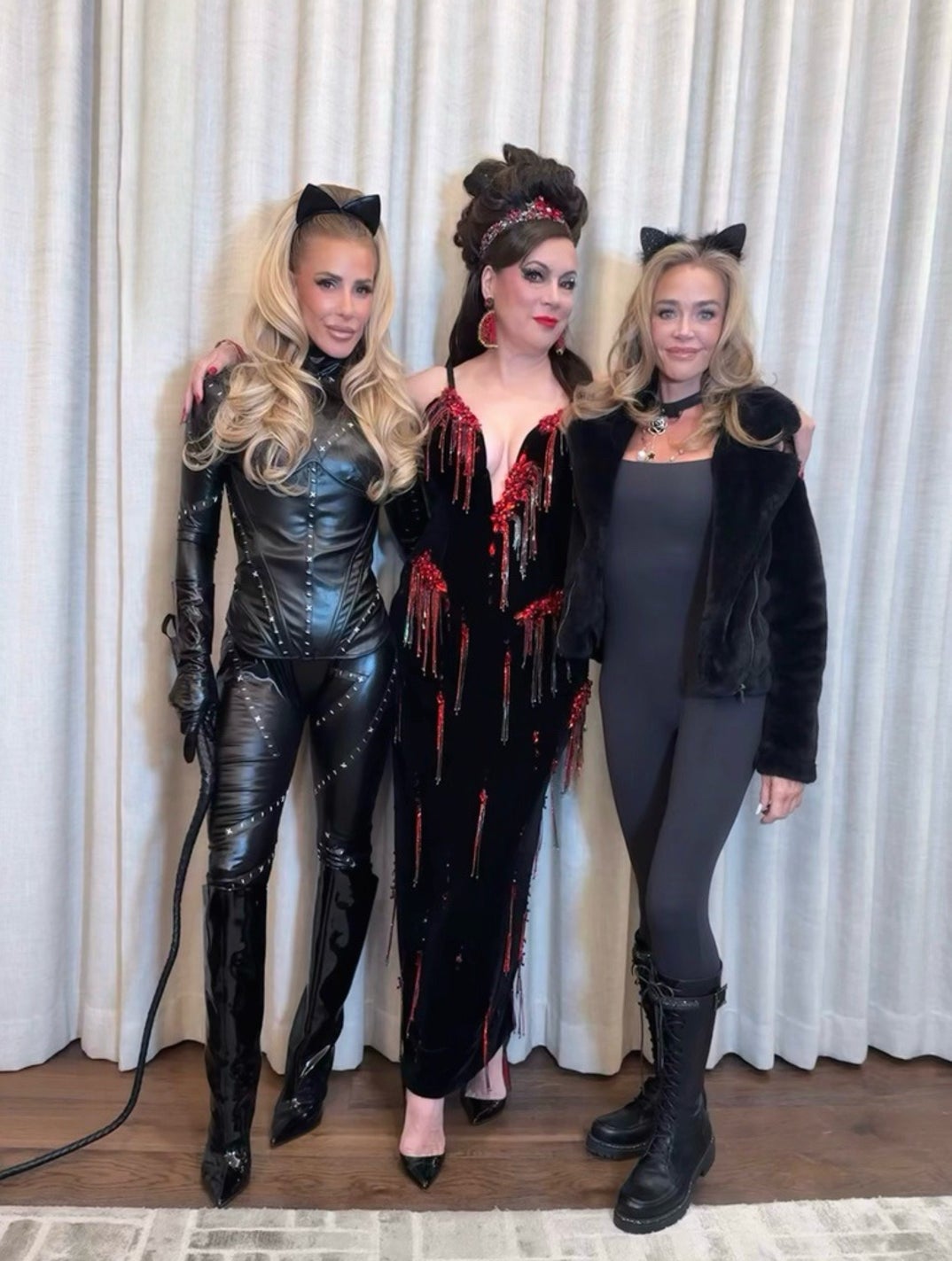 Tracy Tutor, Jennifer Tilly nd Denise Richards