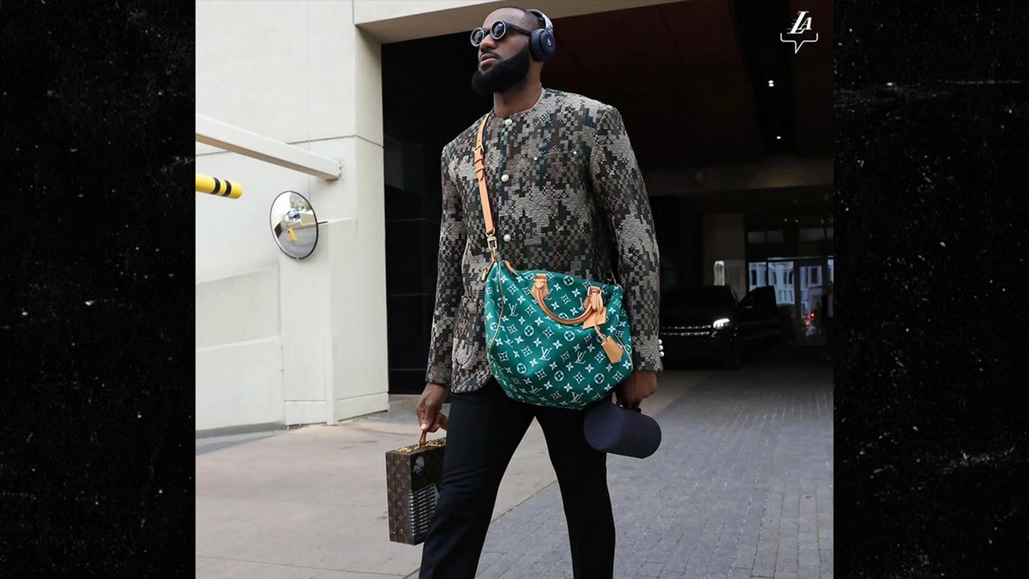 LeBron James porte une tenue Louis Vuitton à 28 000 $ pour l’ouverture de la saison NBA