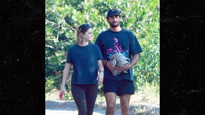 Madelyn-Cline-and-Henry-Smith-the-image-direct-2