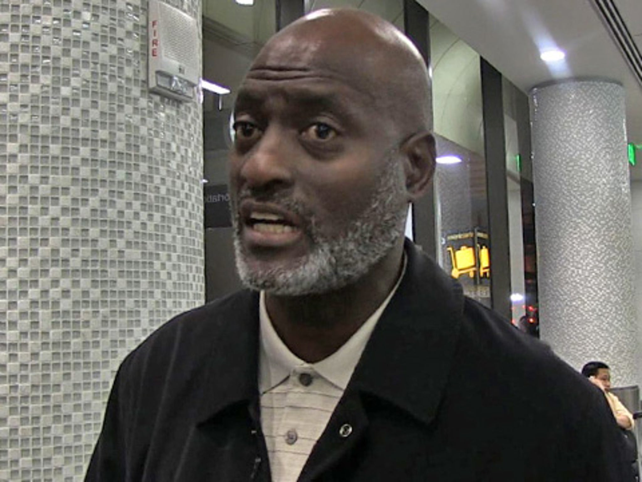 Kareem Abdul-Jabbar -- GREATEST NBA PLAYER EVER ... Says Michael Cooper