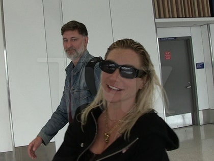 kesha-primary-04-30-25