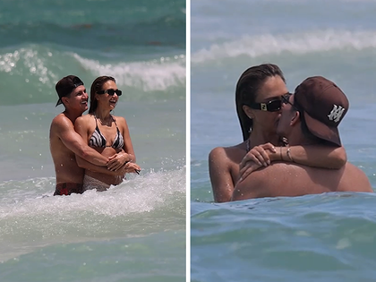 052626_jessica_alba_danny_ramirez_primary