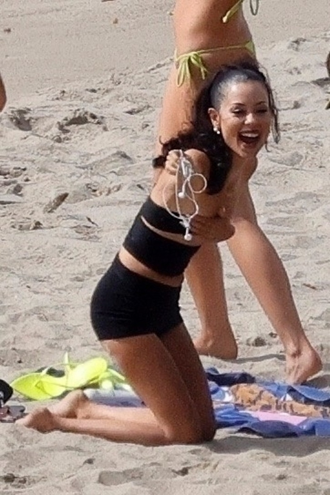 Alexa Demie & Bella Podaras in Malibu 3