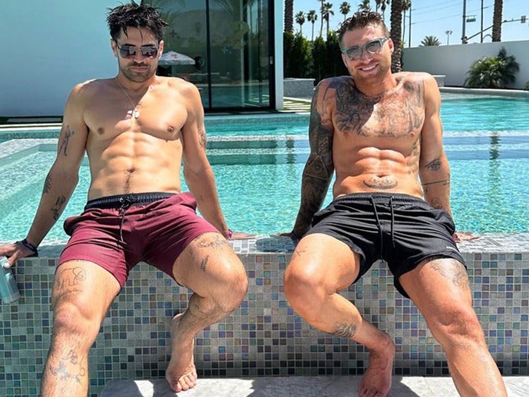 Toddy Smith vs. Scotty Sire -- Studs Posted Poolside Edition
