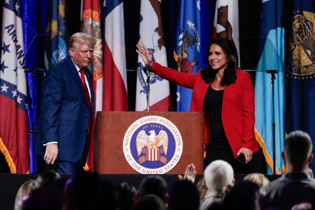 Donald Trump And Tulsi Gabbard Together 0