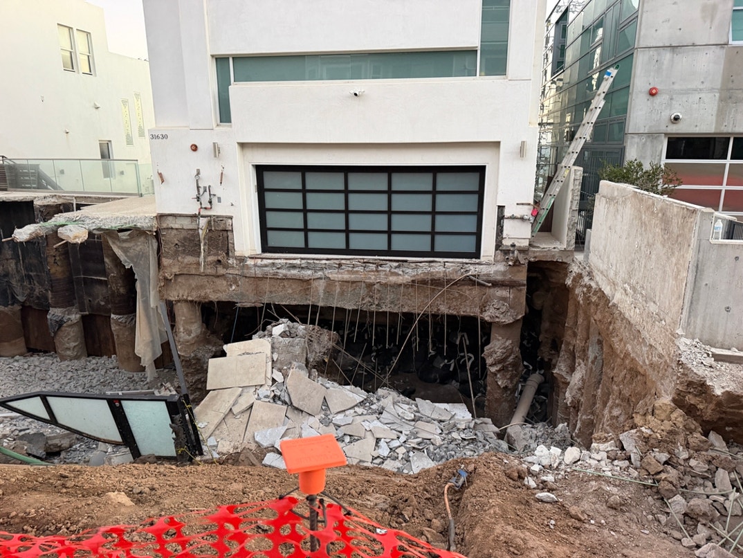 Nicolas Cage Sinkhole Update 5
