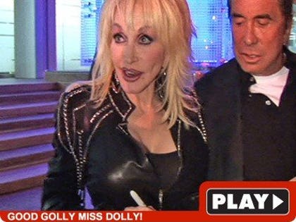 1022_dolly_tmz_video-1