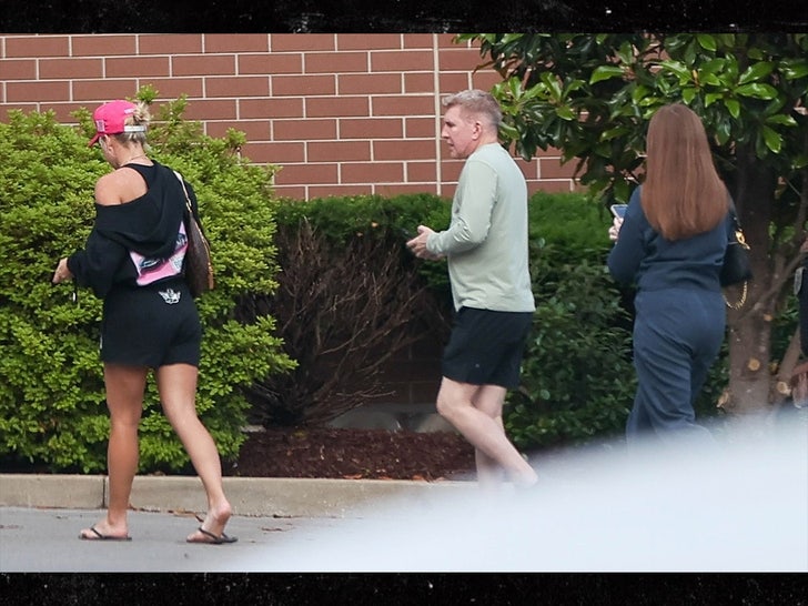 savannah todd chrisley backgrid 2
