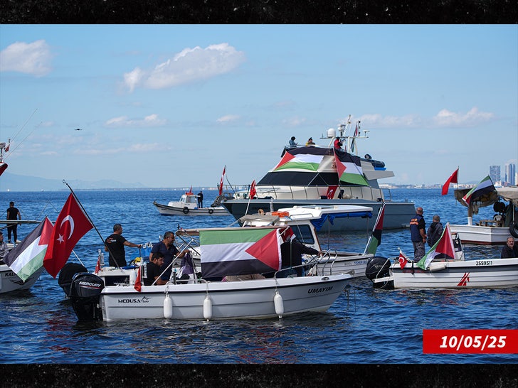 global sumud flotilla sub getty swipe