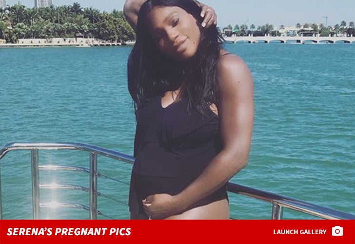 Serena Williams' Pregnant Photos