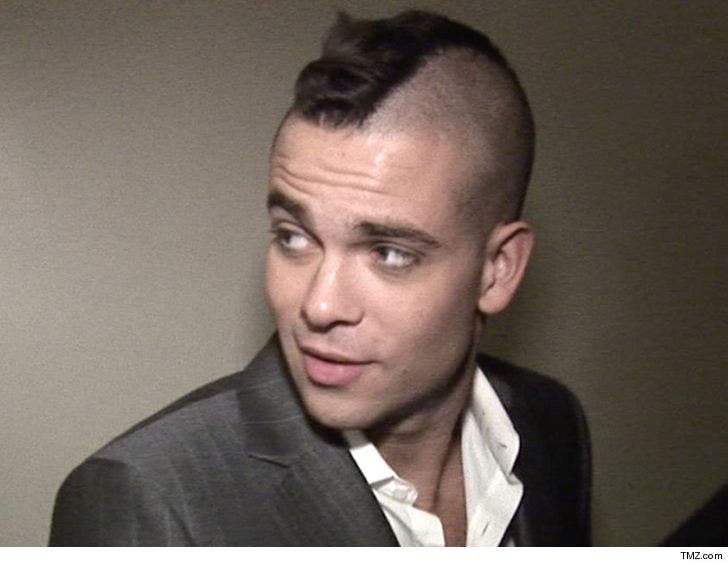 Pay Money - Mark Salling Had Money Available to Pay Child Porn Case Victims
