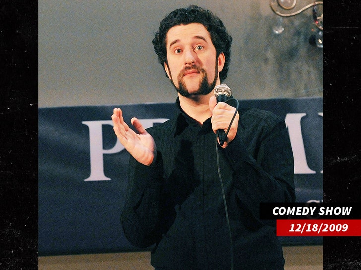 Dustin Diamond Wonders If He Got Cancer From Cheap Hotels