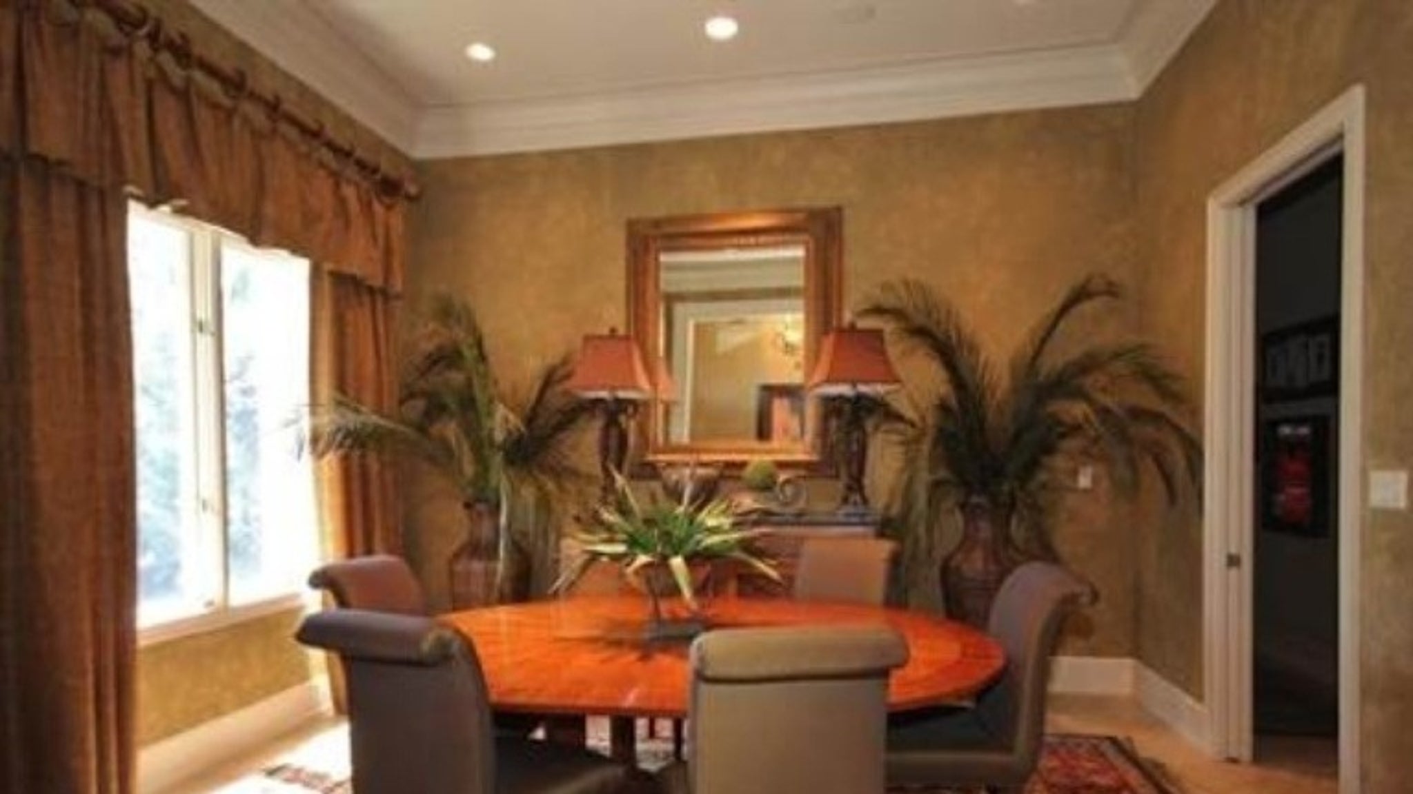 Jermain Taylor's Arkansas Home For ALE!