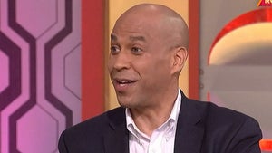 Cory Booker Hints He Could Ask Rosario Dawson to Marry Him Before 2020