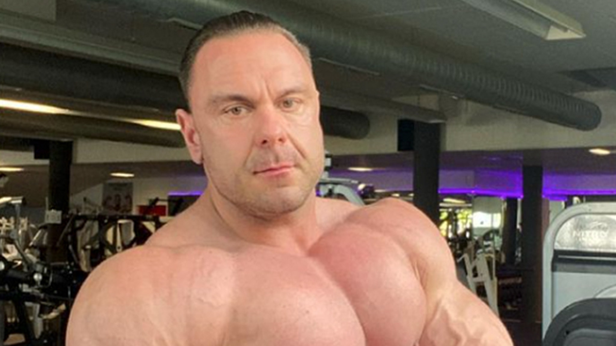 Bodybuilder Paul Poloczek Dead at 37 thumbnail