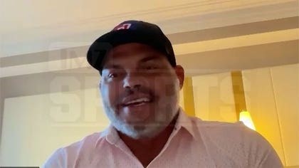 102723-pudge-rodriguez-on-saxx-commercia-kal
