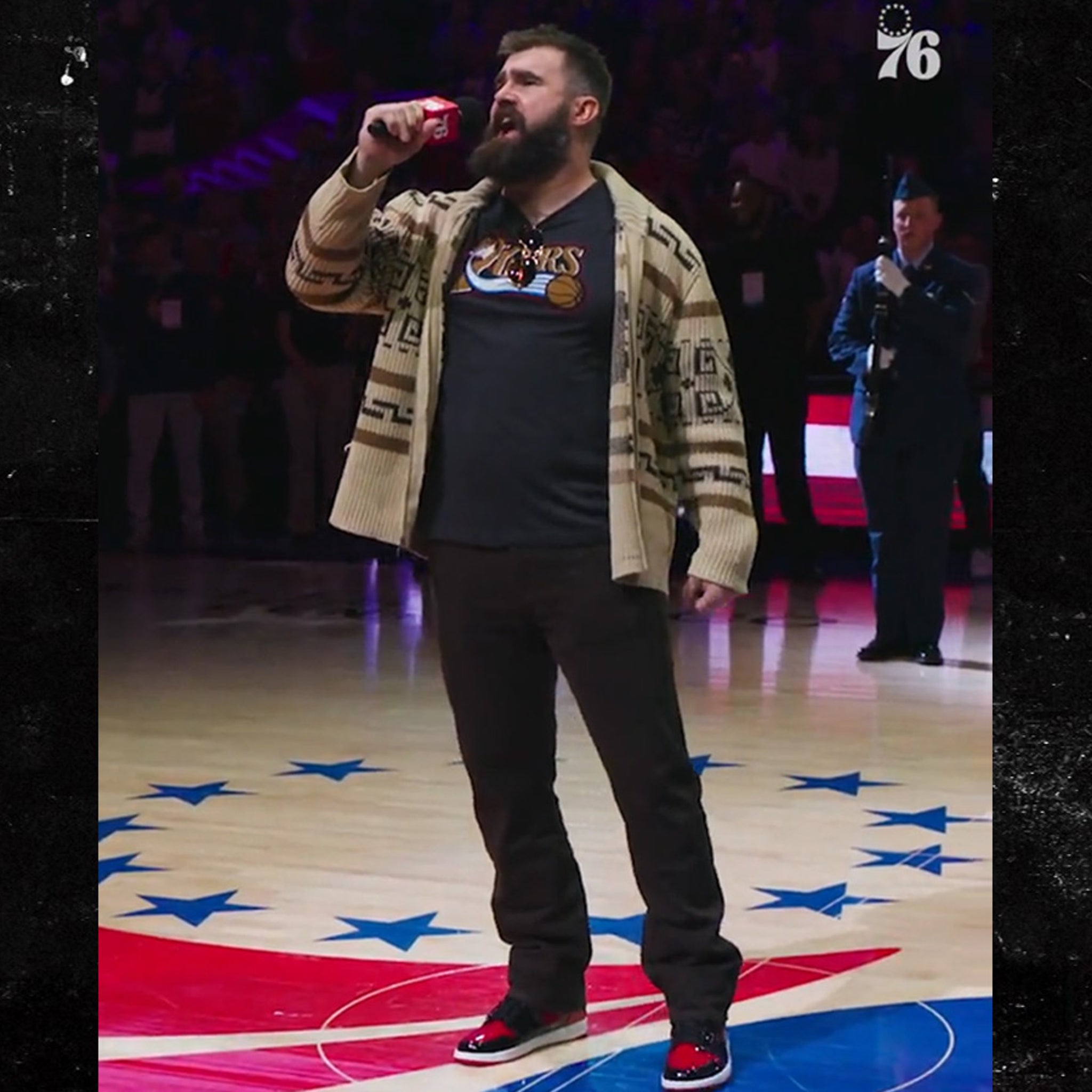 Jason Kelce adds to his legend by singing national anthem at