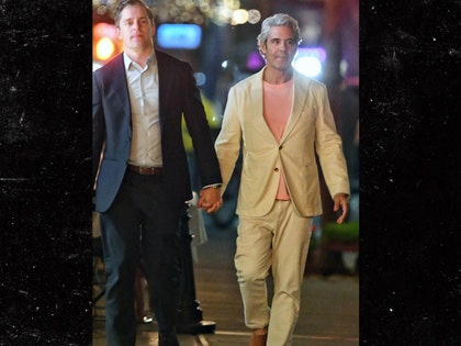 Andy Cohen holds hands with guy in NYC image direct 2