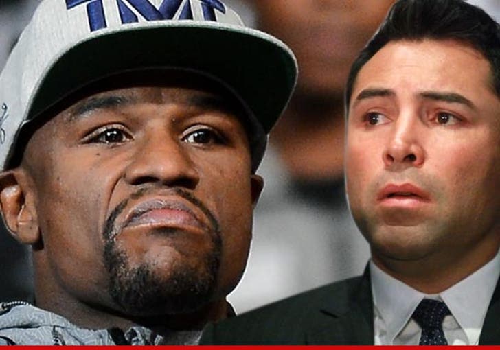 Floyd Mayweather -- APOLOGIZES to Oscar De La Hoya Addiction :: 0917-floyd-oscar-2