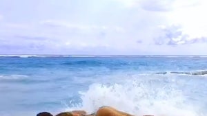 Supermodel Nina Agdal -- Workout On the Beach ... In a Bikini (VIDEO)
