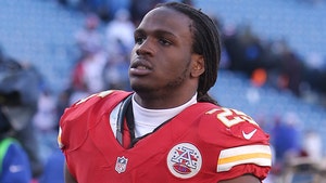 Jamaal Charles Officially Retires From NFL, Future Hall of Famer?