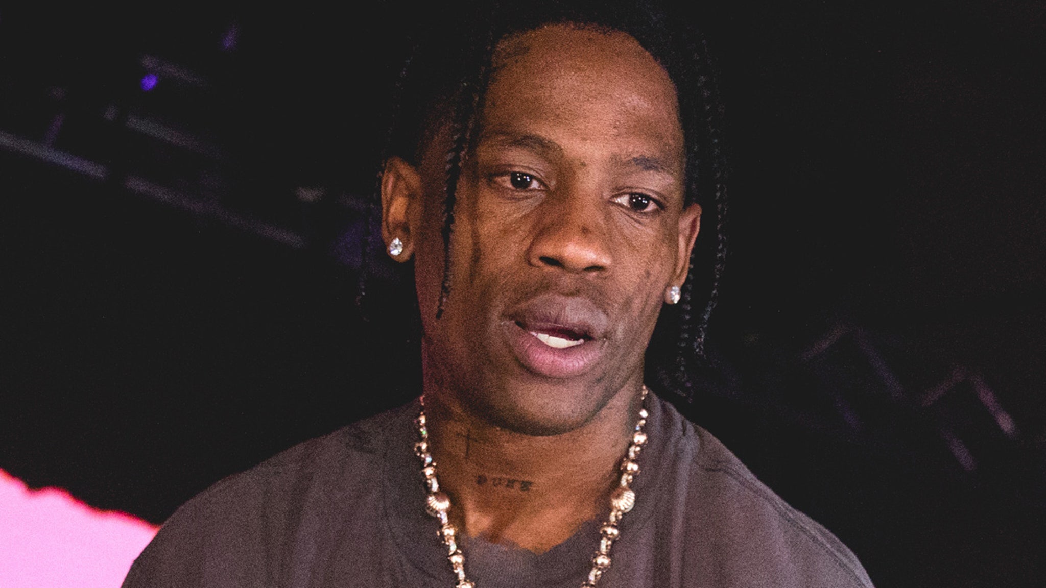 Cabelo do guarda de segurança Astroworld não está pronto, dia de treinamento pré-festival