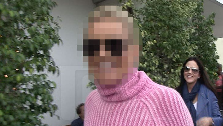 010526_Yolanda_Hadid_Guess_Who_Tomorrow