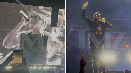 071226_jay_z_on_stage_kal