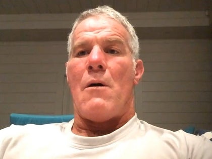 012820-brett-favre-tom-brady-retire-primary
