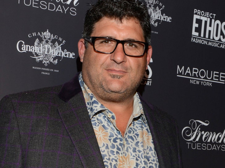 Tony Siragusa Received CPR Before Dying In New Jersey Home, Cops Say.jpg