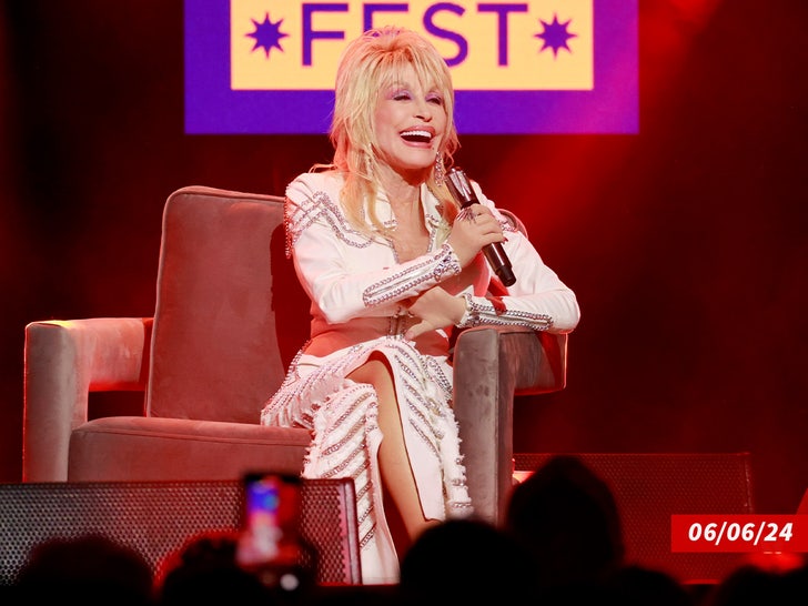 091724 Dolly Parton Sub Getty