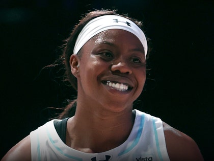main-Arike-Ogunbowale-getty-1