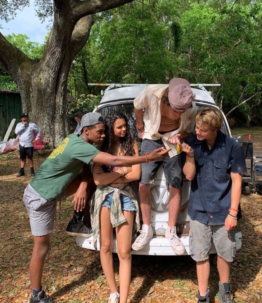 Jonathan Daviss, Rudy Pankow, Chase Stokes, and Madison Bailey