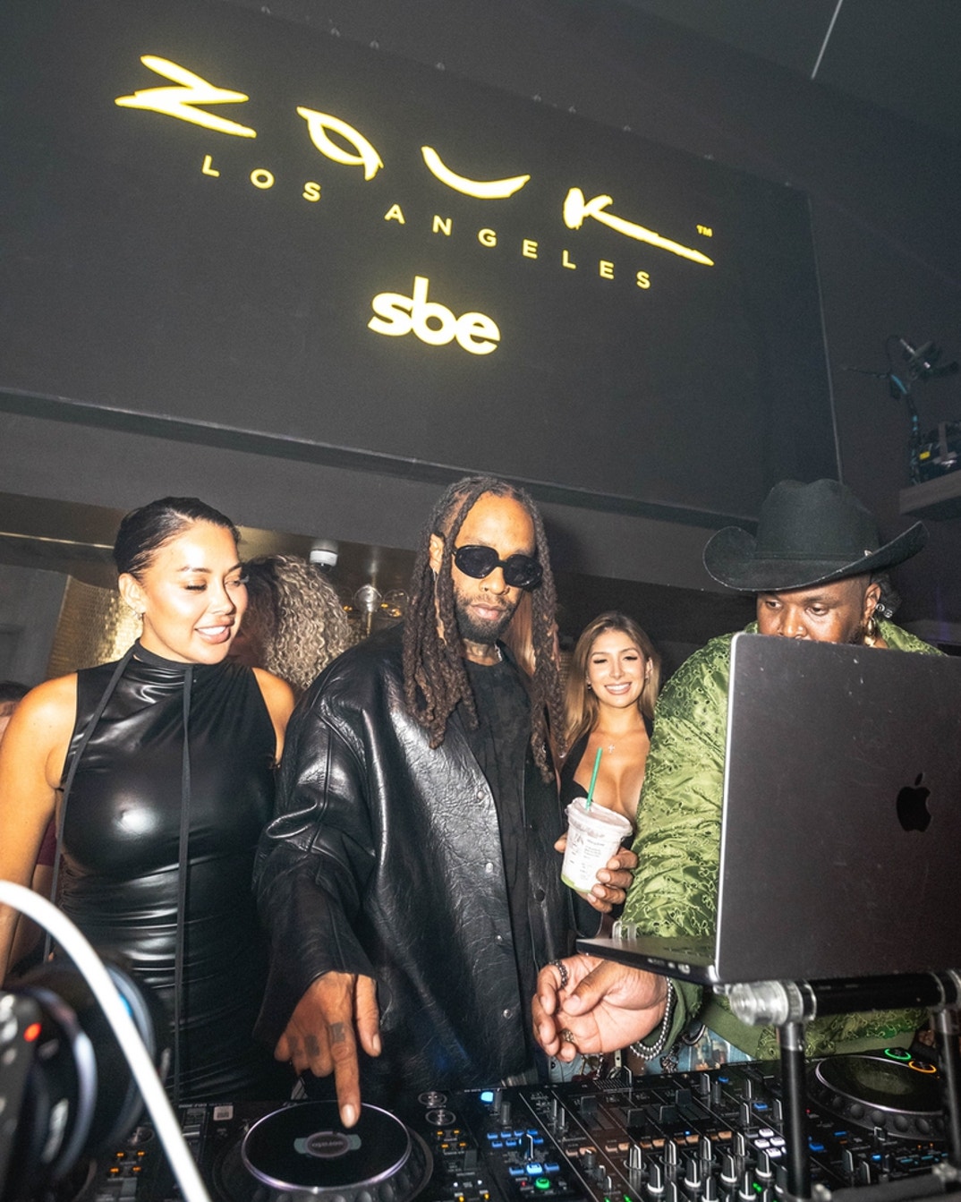 Love Island Games Cast @Casa Dani & Zo 1