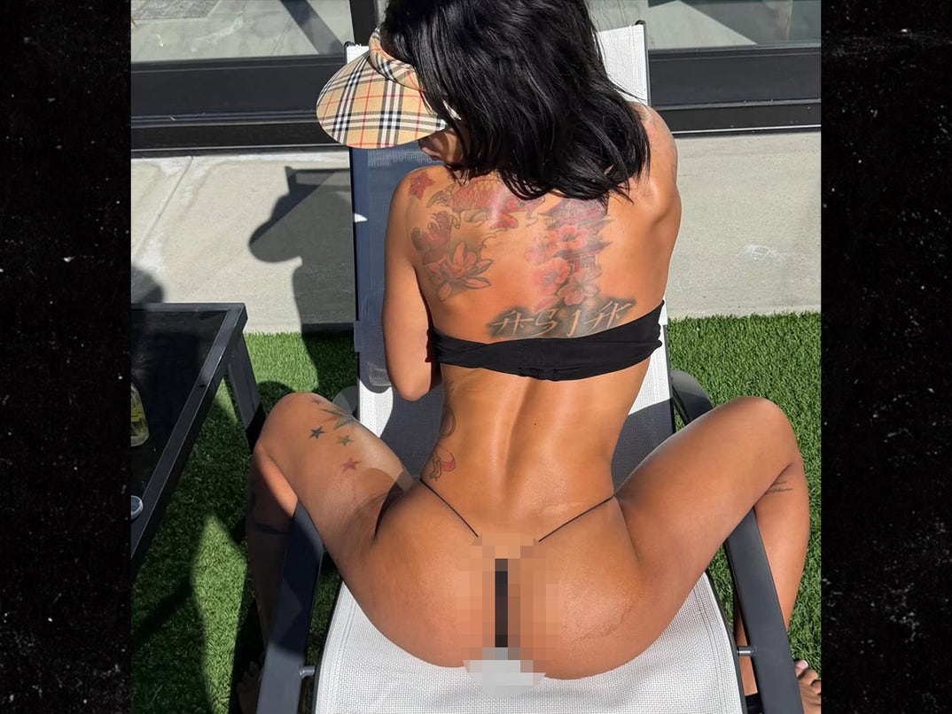 0114-Coi-Leray-Micro-Bikini-BLUR