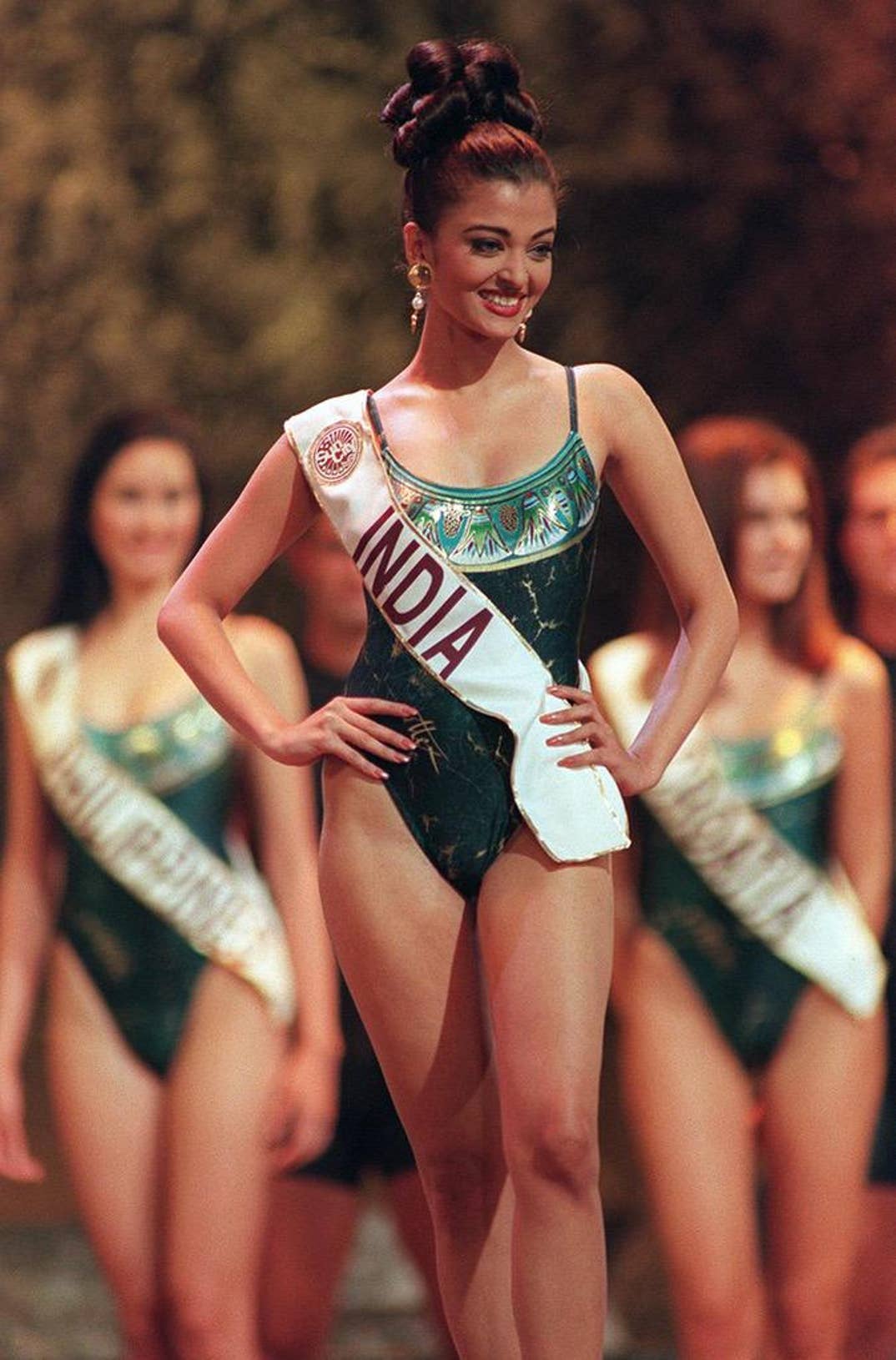 Aishwarya Rai of India competes in the swimsuit parade during the finals for Miss World 1994 in Sun City, 20 November 1994